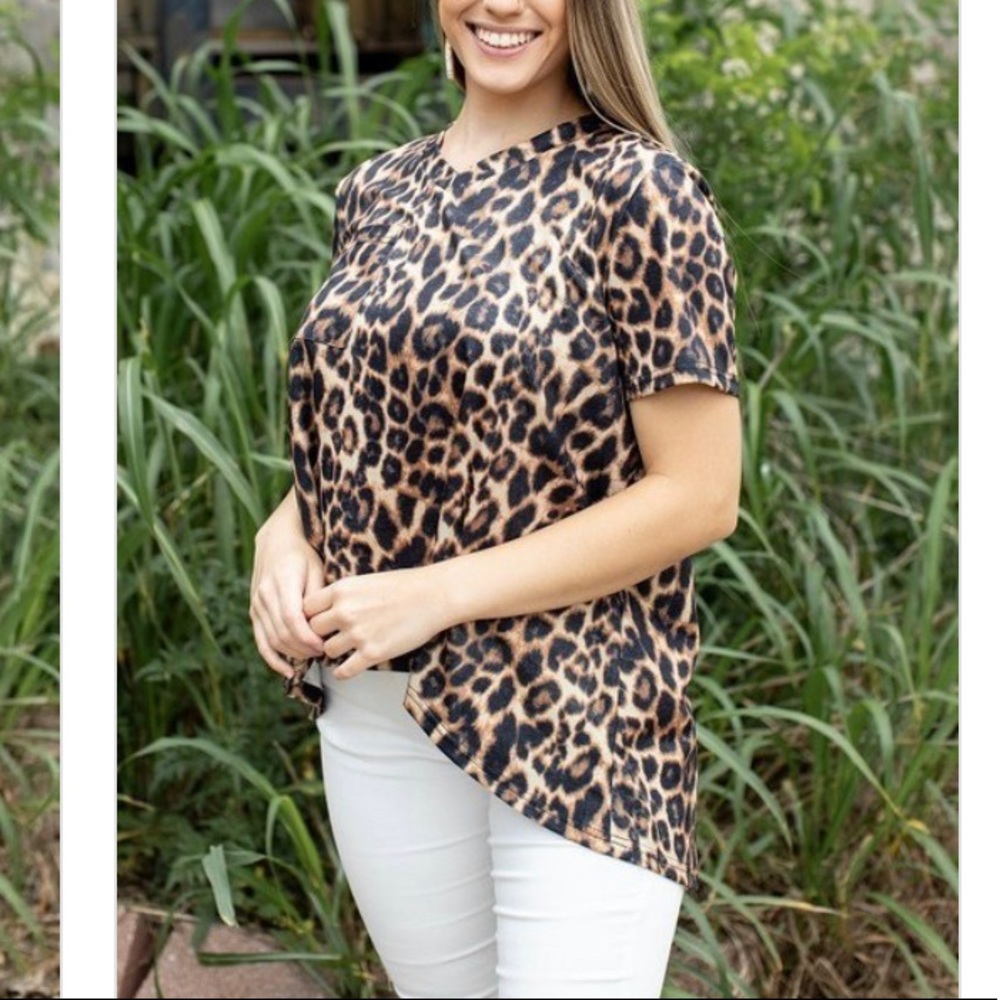 L&B leopard top